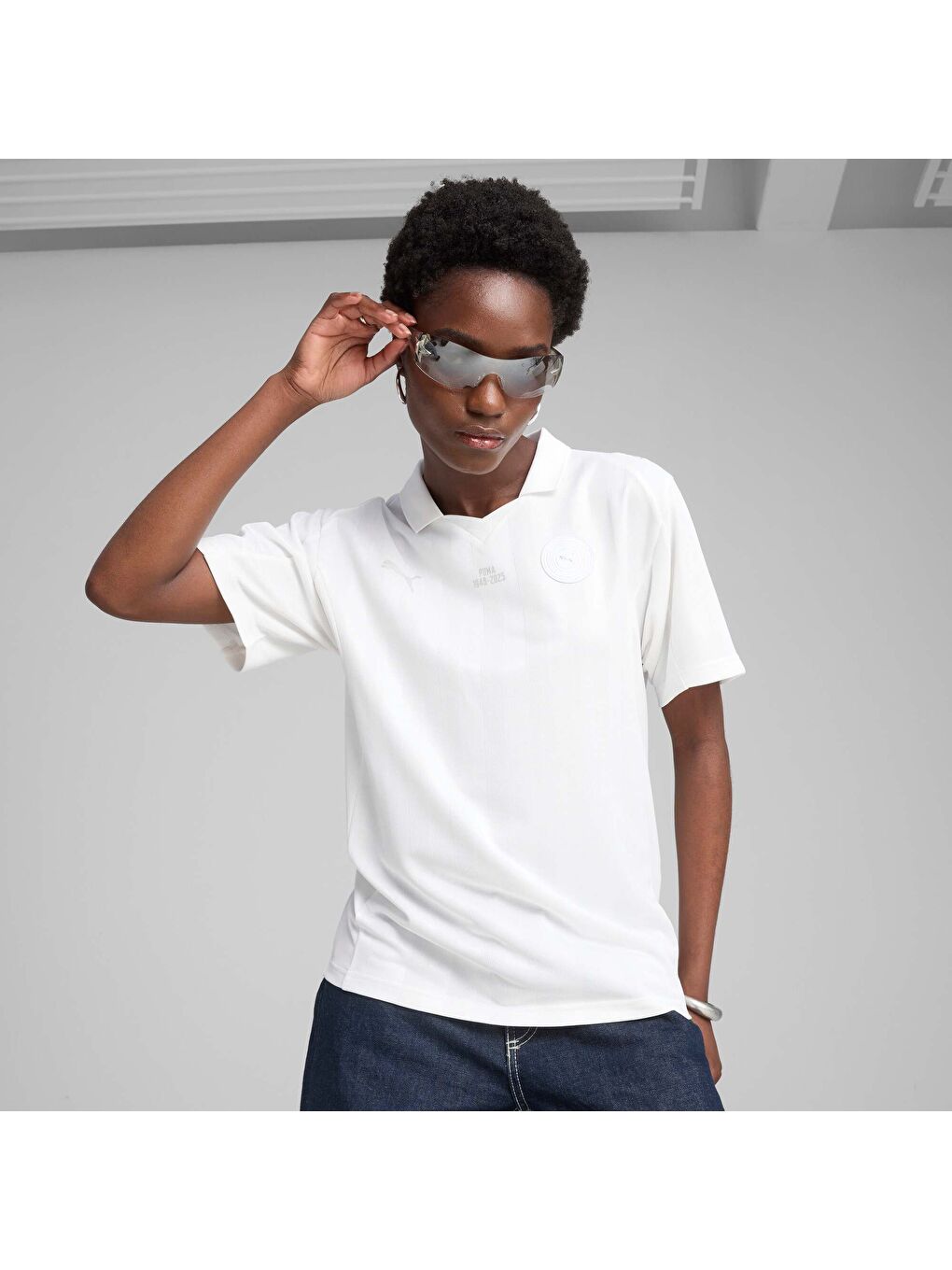 Beyaz Jer-She Football-INSPIRED Kadın Tişört-6