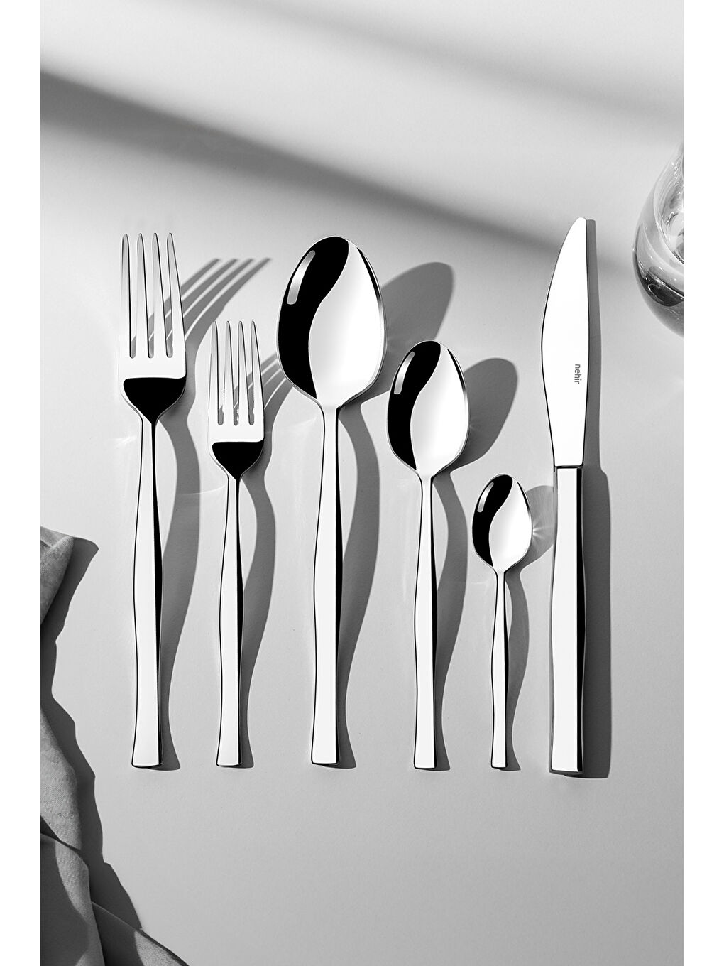 Gri Zarif Sade 6 Kişilik 36 Parça Kutulu Çatal Kaşık Bıçak Takımı