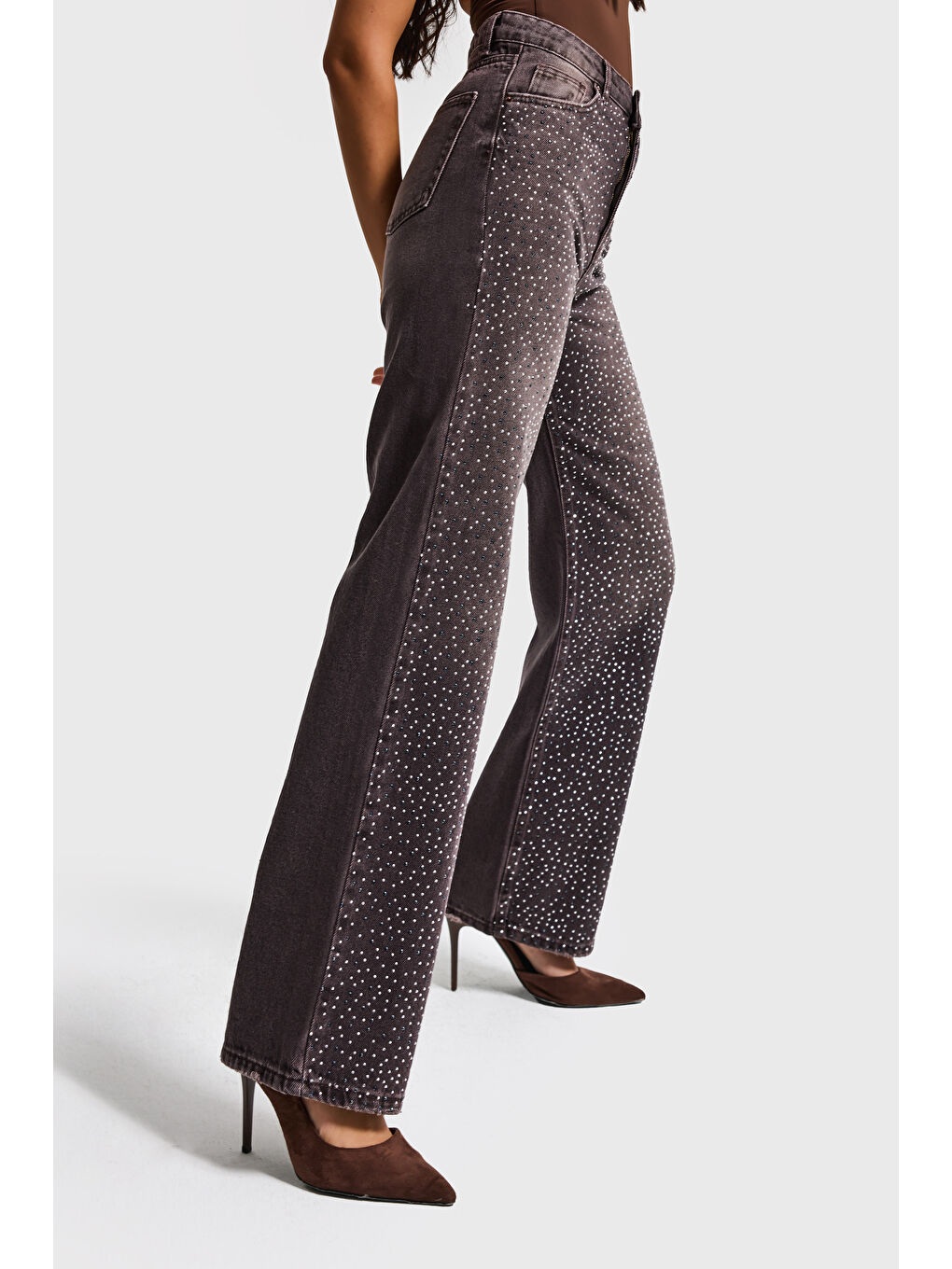 Kahverengi Kadın Koyu Kahve T-2s6-16 Straight Fit Parlak Taşlı Yüksek Bel Özel Tasarım Denim Jean-4