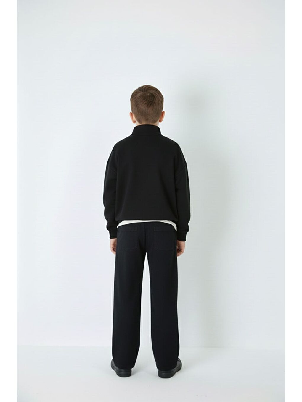 Siyah Yazı Baskılı Yarım Fermuar Sweatshirt ve Pantolonlu Erkek Takım 23509-3