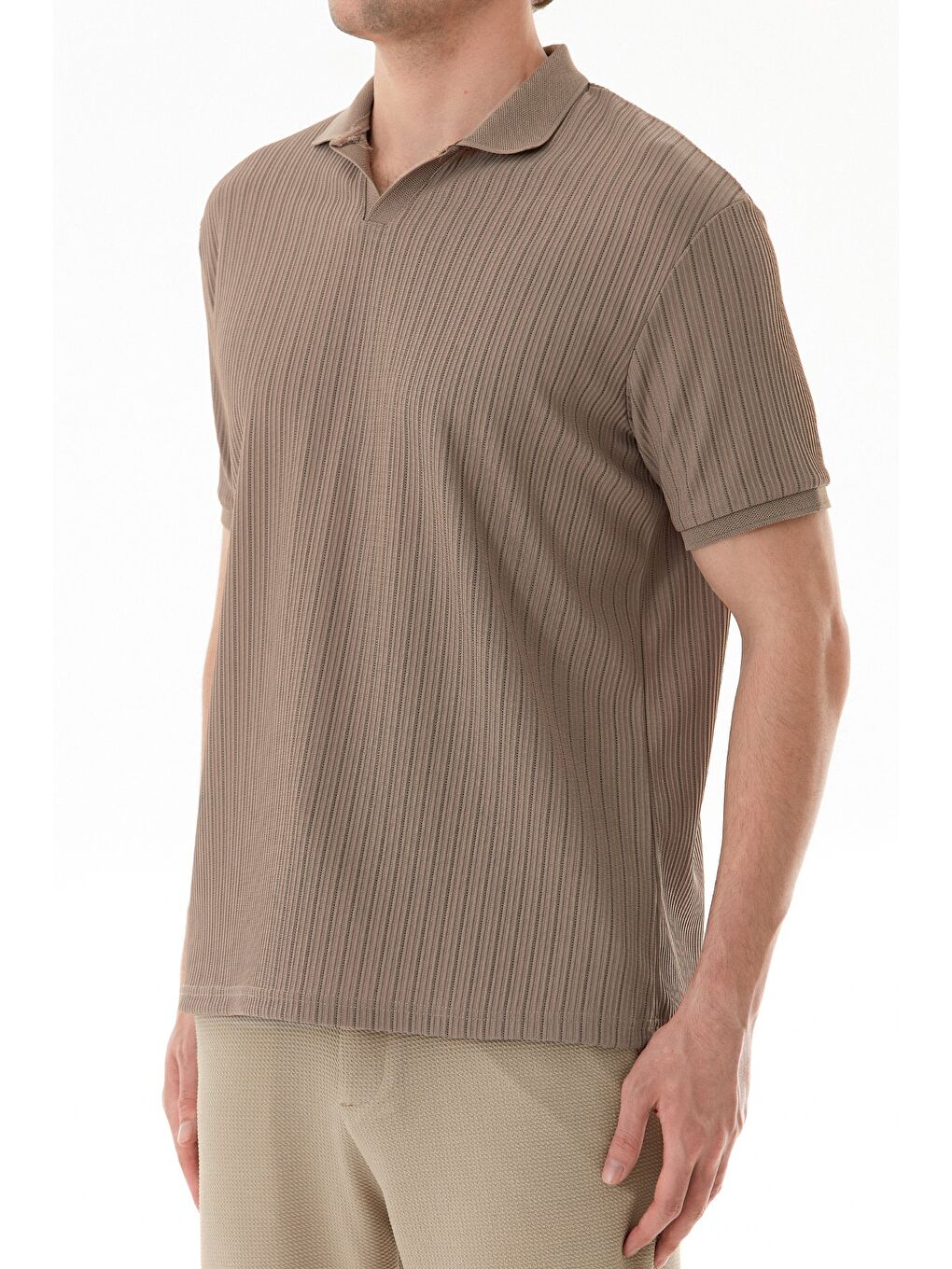 Kahverengi Jakarlı Polo Yaka Tişört-4