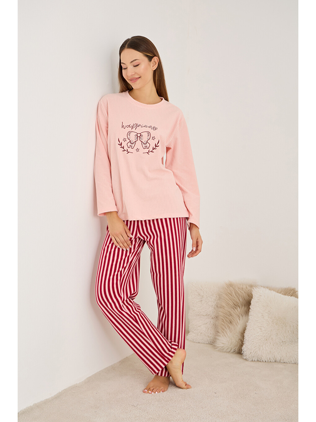 Pembe Somon Çizgili Fiyonk Nakışlı Polar Kışlık Waffle Örme Kumaşlı Pijama Takım-1