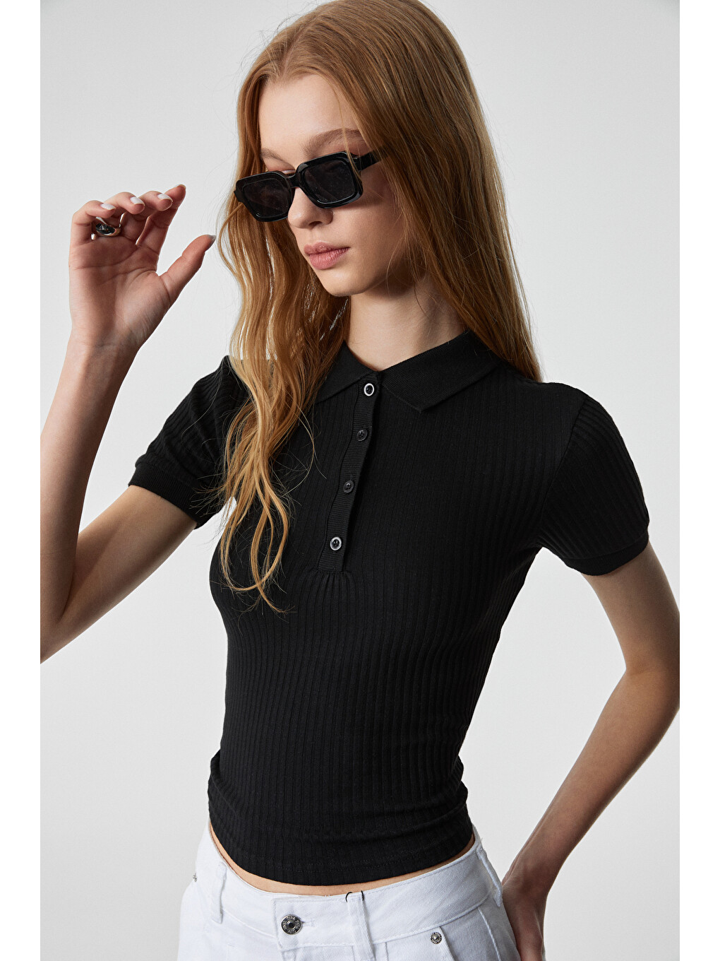 Oberwart Kadın Slim Gömlek Yaka Kısa Kol Siyah T-shirt-3