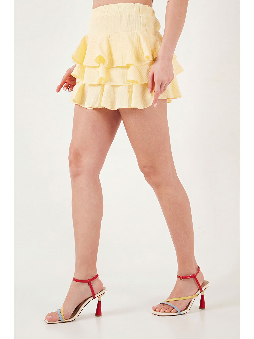 Sarı Pamuklu Regular Fit Fırfırlı Mini Müslin Şort Etek 5866662-4