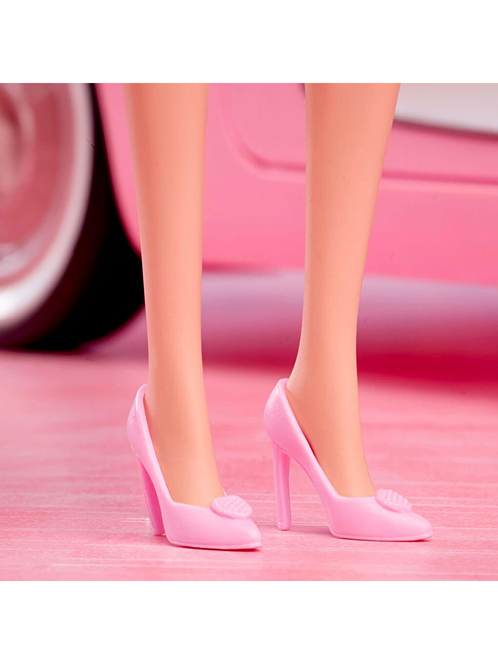 Barbie Film Serisi Pembe Bereli Barbie Bebek JBJ53-5