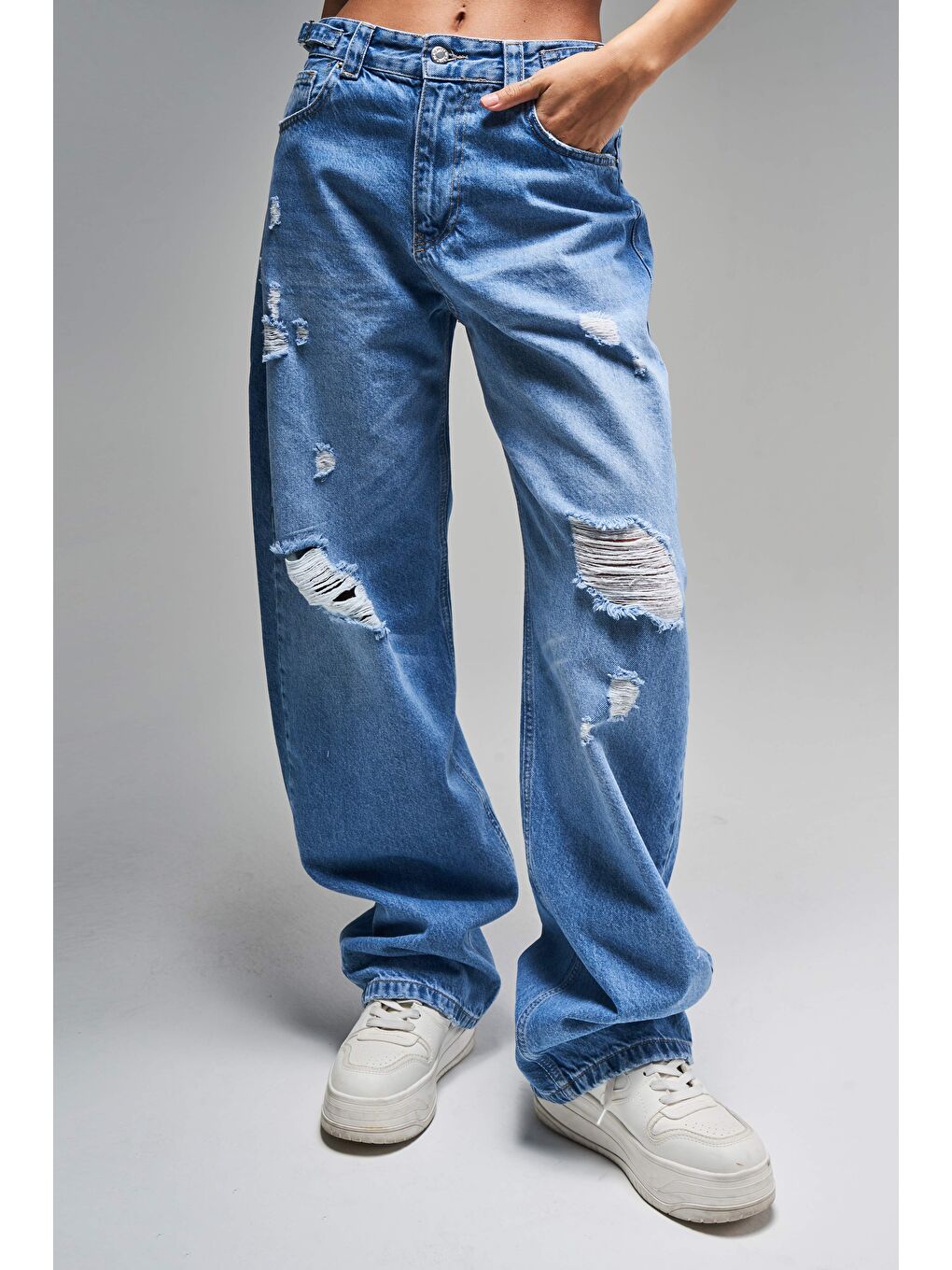 Kadın Mavi Jean Rengi Lotus 10s5-4 Süper Baggy Fit %100 Pamuk Kemer Detaylı Denim Jean