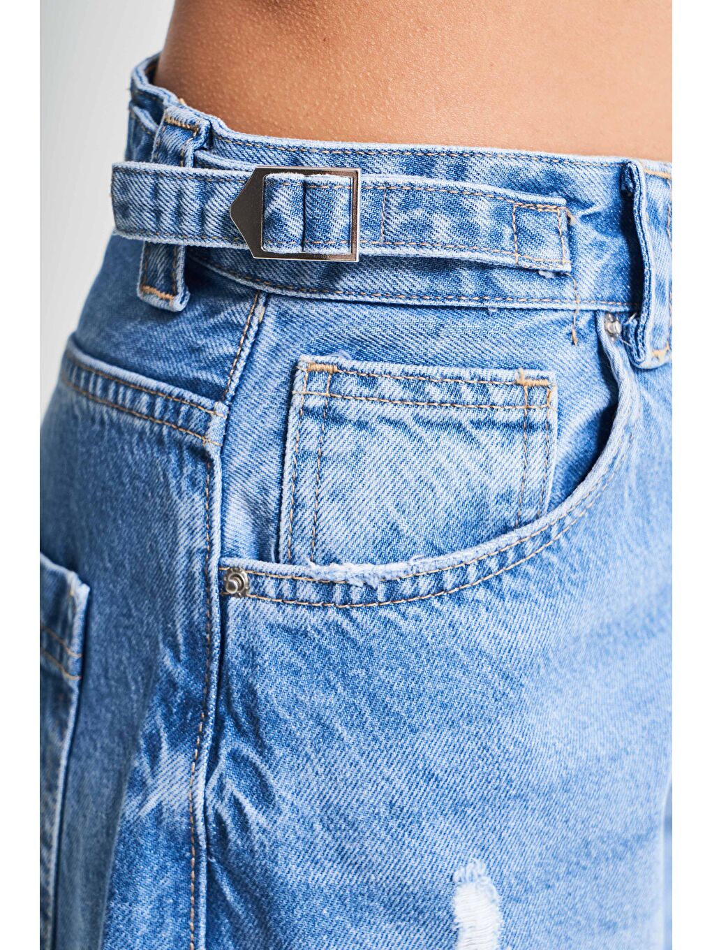 Kadın Mavi Jean Rengi Lotus 10s5-4 Süper Baggy Fit %100 Pamuk Kemer Detaylı Denim Jean-2