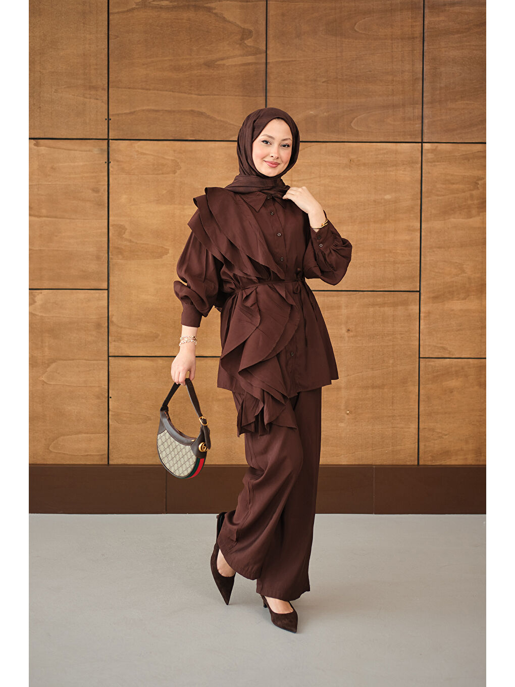 Kadın Dikiş Detay Volanlı Bel Bağlamalı Takım Kahverengi-3