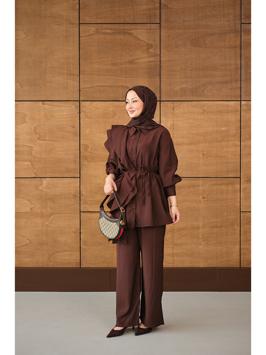Kadın Dikiş Detay Volanlı Bel Bağlamalı Takım Kahverengi-4
