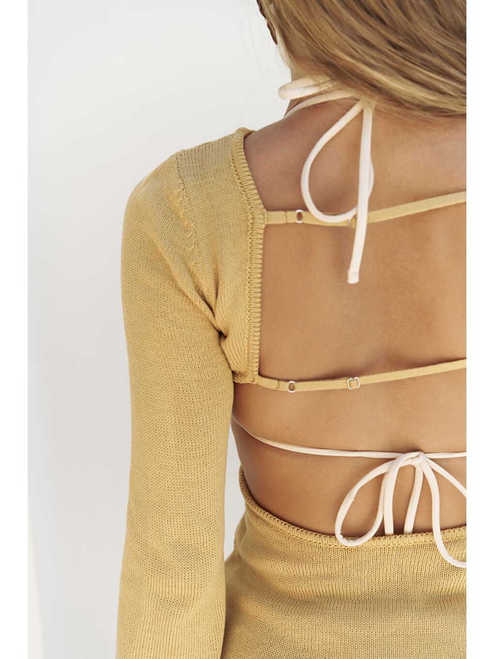 Sarı Sariah Pencere Detay Hardal Triko Elbise-5