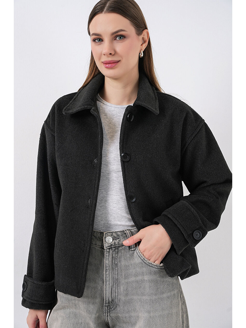 Gri Kadın Kısa Kaşe Ceket 0724 - Füme