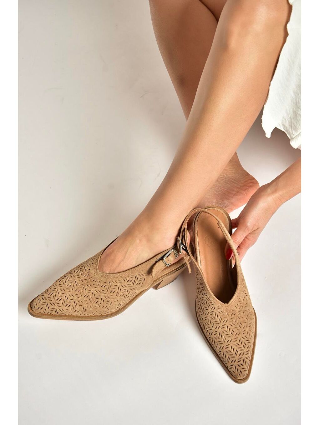 Bej Kadın Topuklu Ayakkabı Y654300402-4