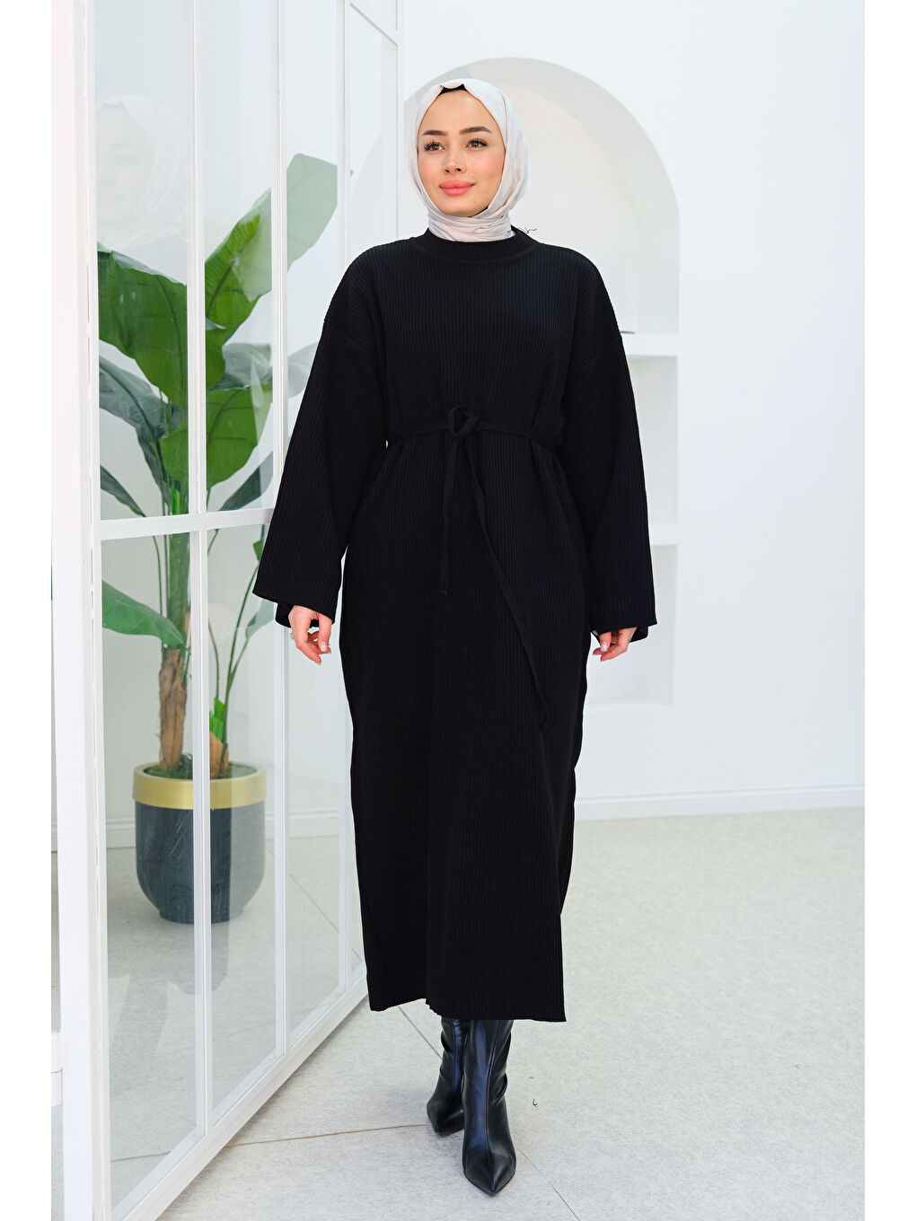 Bel Bağlamalı Elbise Siyah-1