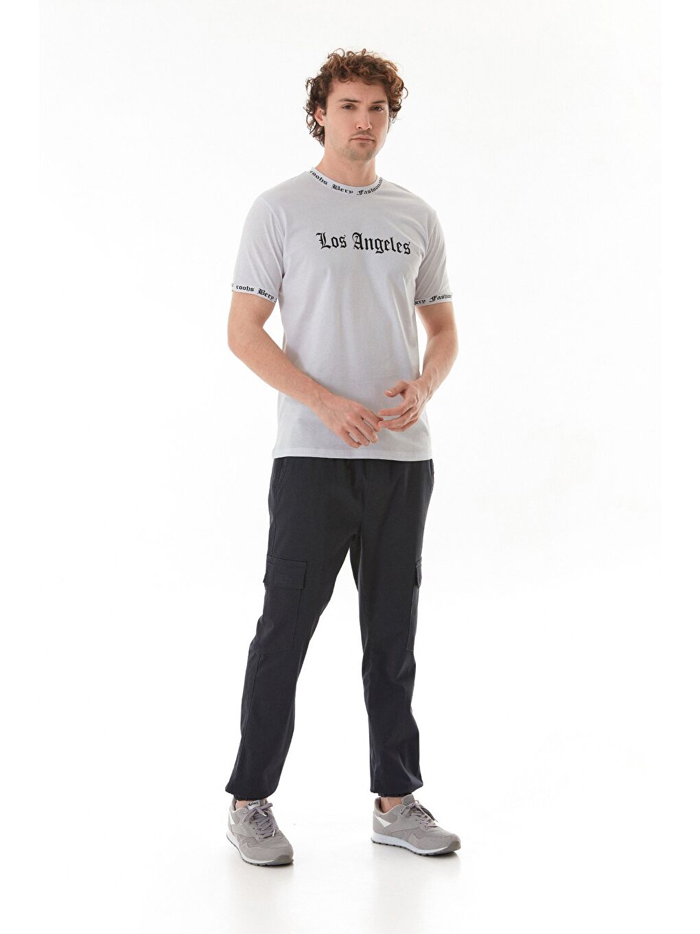 Beyaz Los Angeles Baskılı Bisiklet Yaka Tişört-3