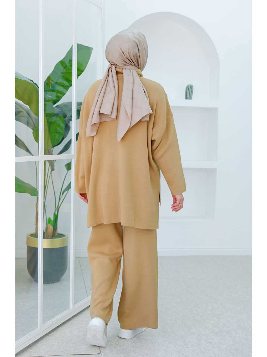 Balıkçı Yaka Cep Detaylı Takım Bej-2