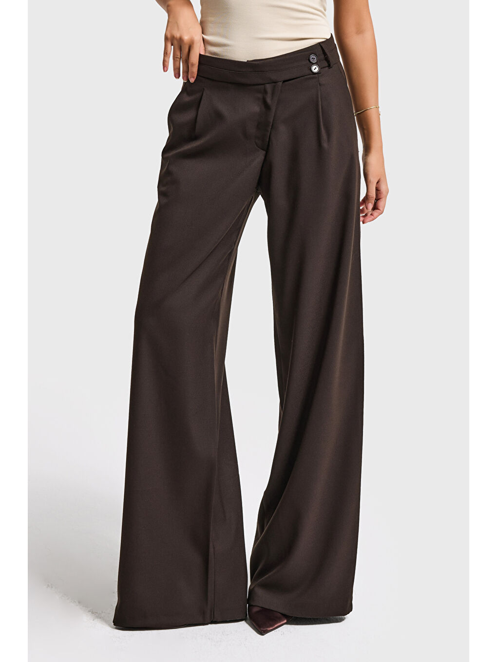 Kahverengi Kadın Acı Kahve s6-16 Neptun Kemer Detaylı Palazzo Fit Pileli Pantolon-1