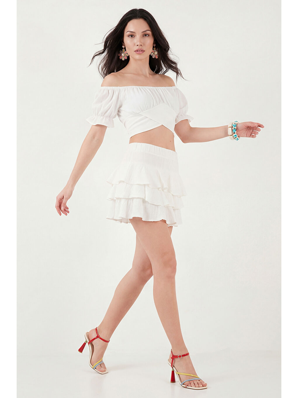 Ekru Pamuklu Regular Fit Fırfırlı Mini Müslin Şort Etek 5866662-2