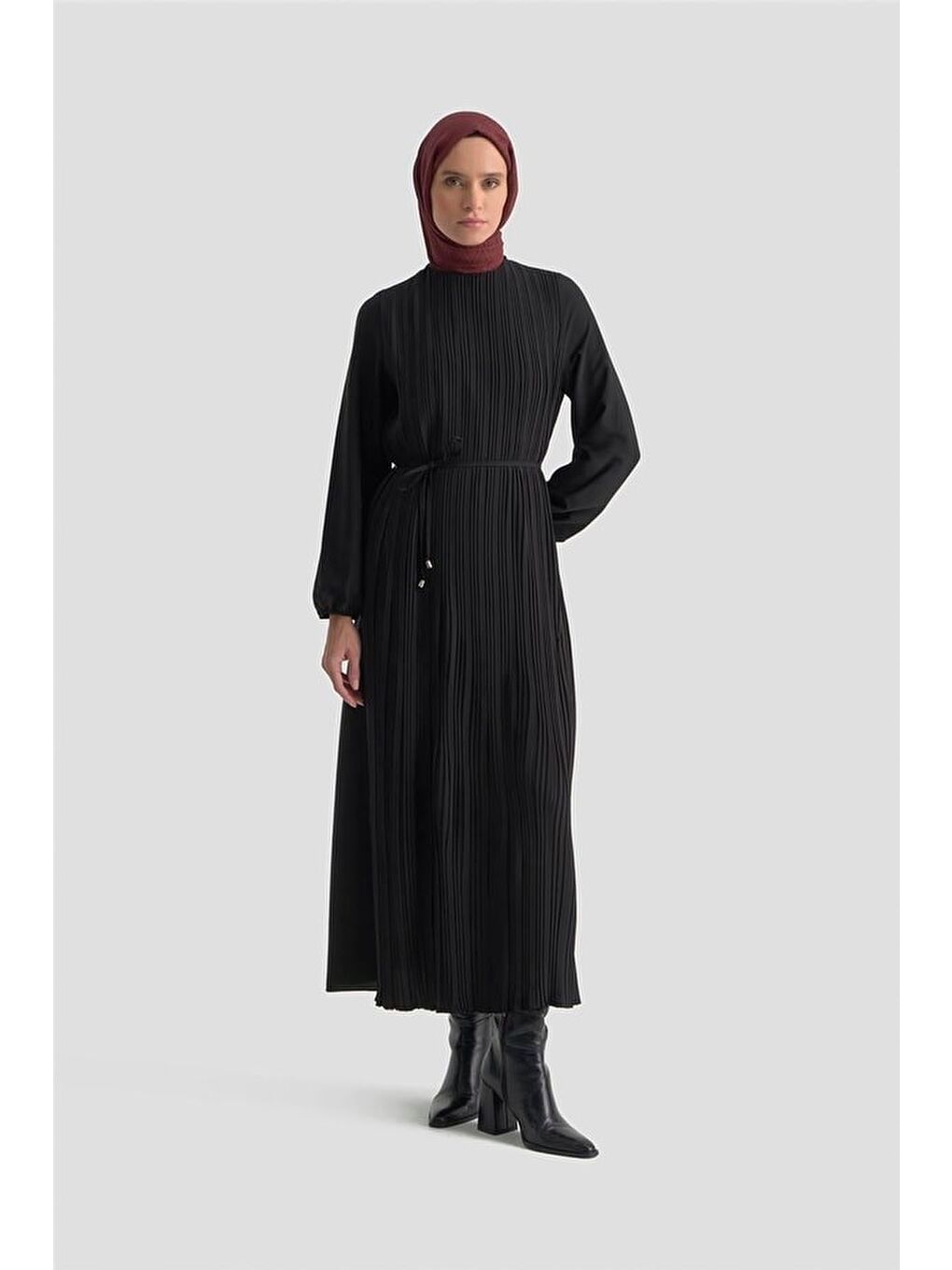 Piliseli Elbise Siyah-1