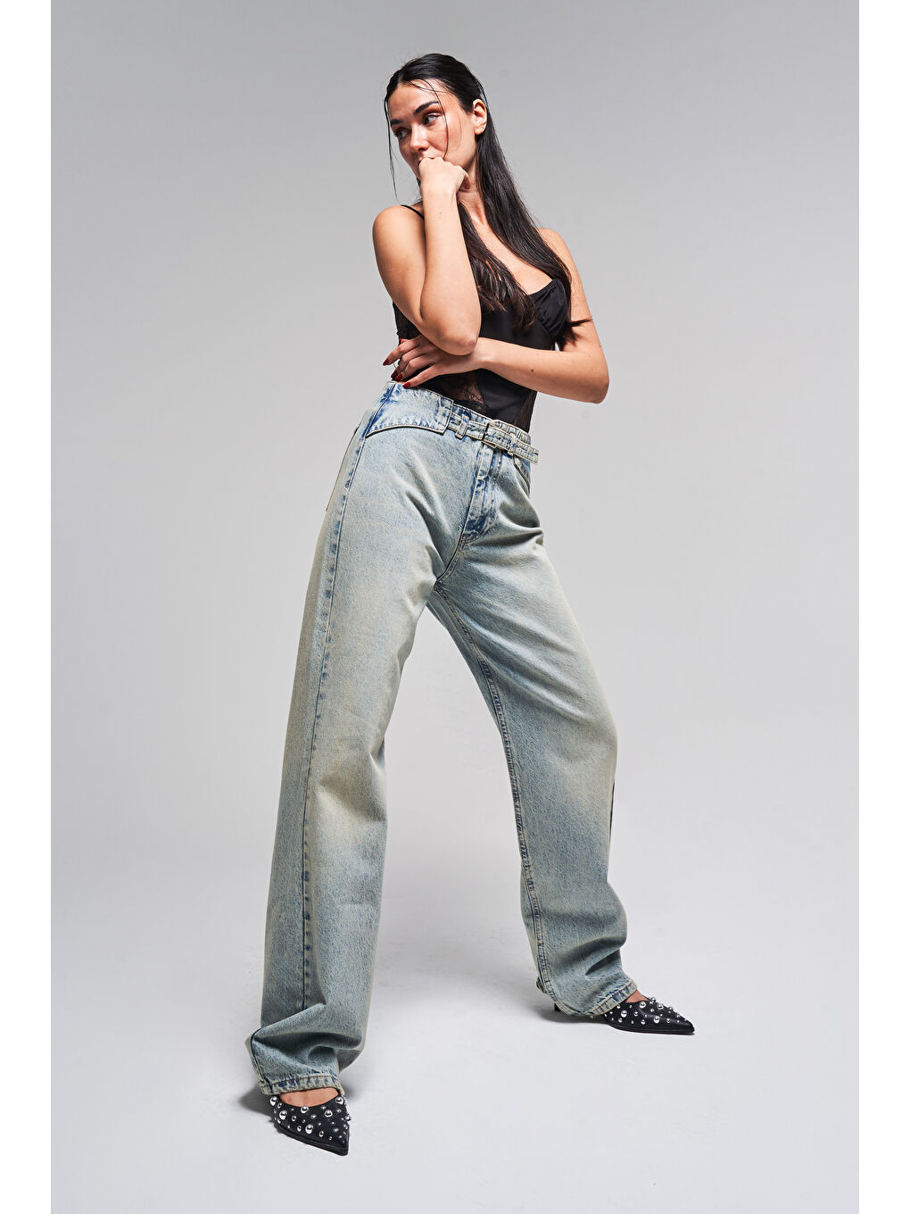 Mavi Kadın T. Jean Rengi 17s5-32 Loose Fit Kemer Detaylı İç Boy 80 cm %100 Pamuk Denim Jean-4