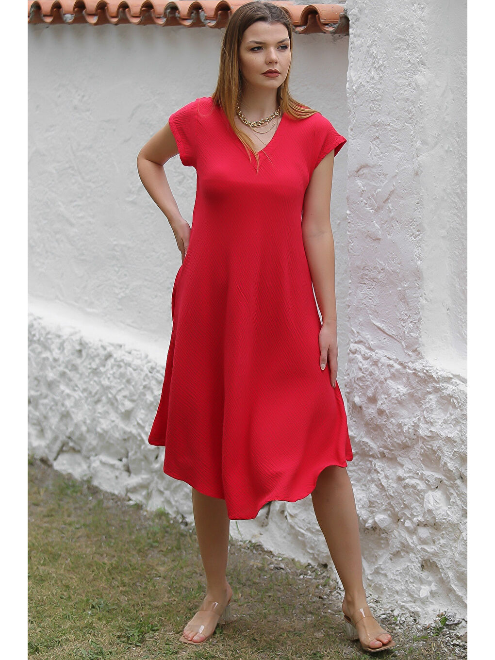 Organik Pamuk Kırmızı V Yaka Düşük Kol Oval Etekli Midi Boy Dokuma Casual Müslin Elbise-3