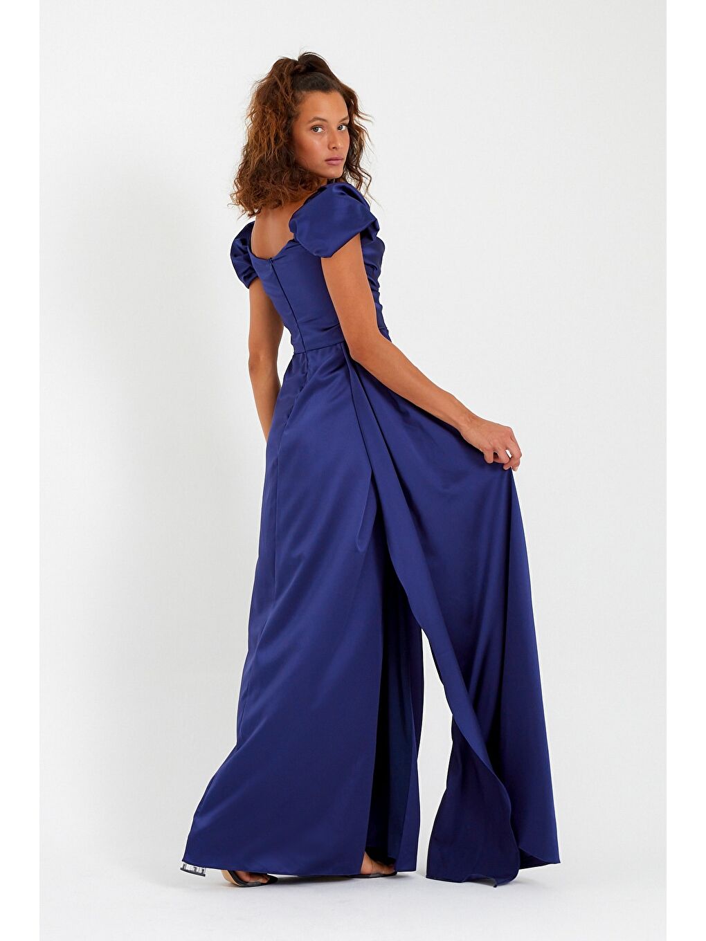 Kadın Lacivert Kayık Yaka Kuyruklu Uzun Saten Abiye & Mezuniyet Elbisesi-4