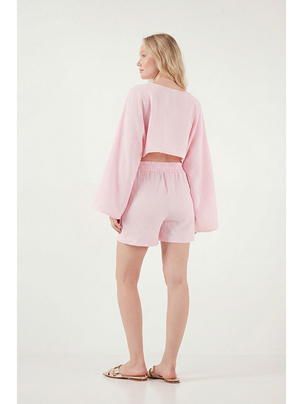 Pembe Pamuklu Comfort Fit Yuvarlak Yaka Şortlu Kadın Müslim Takım 5866317-6