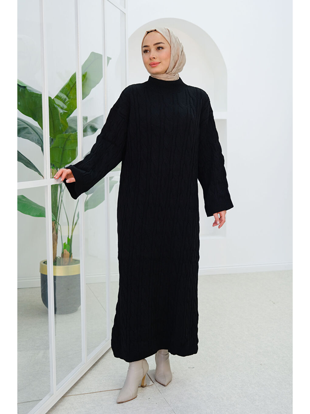 Saç Örgü Detay Triko Elbise Siyah-1