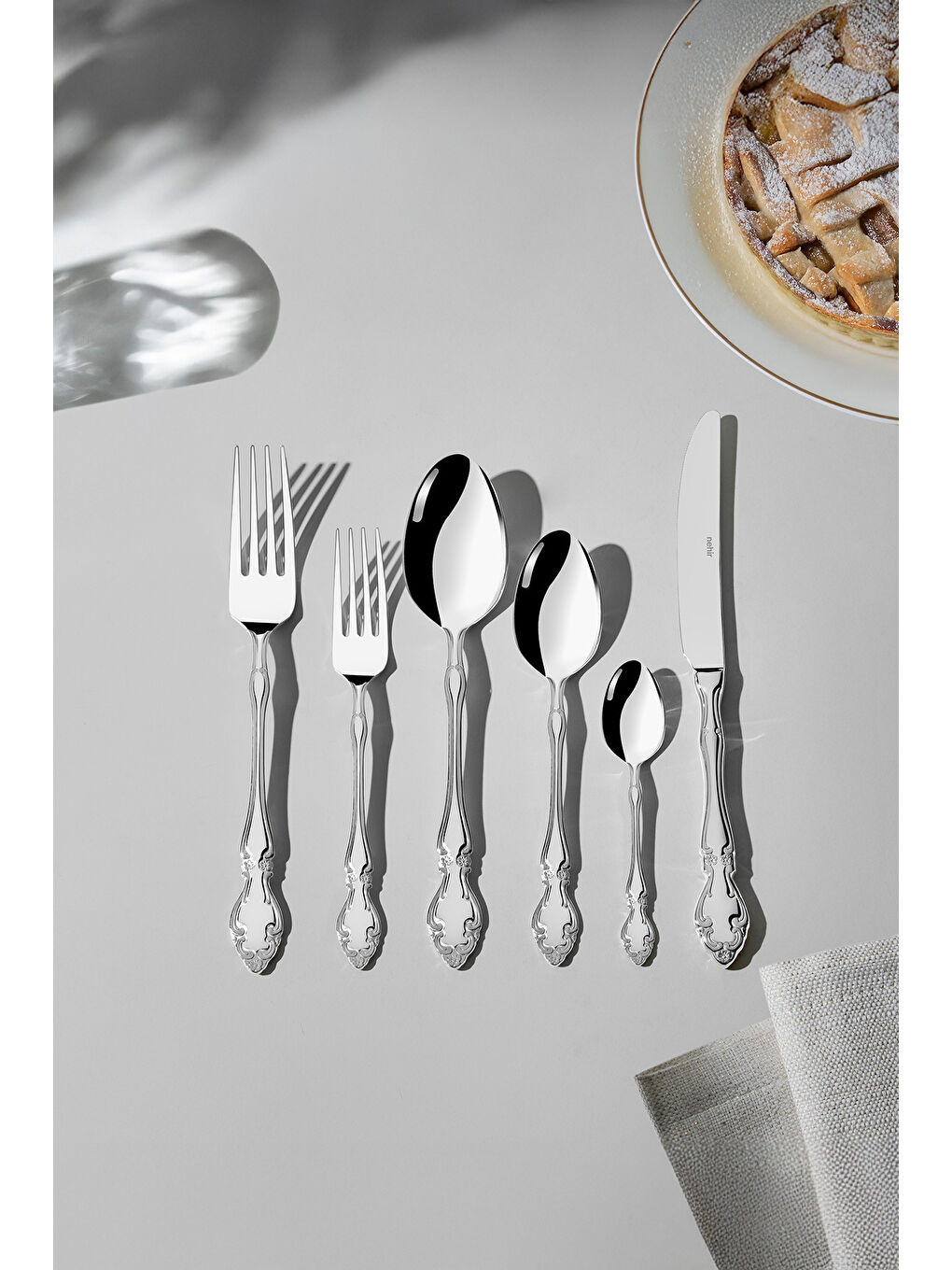 Gri Adriana Sade 6 Kişilik 36 Parça Kutulu Çatal Kaşık Bıçak Takımı