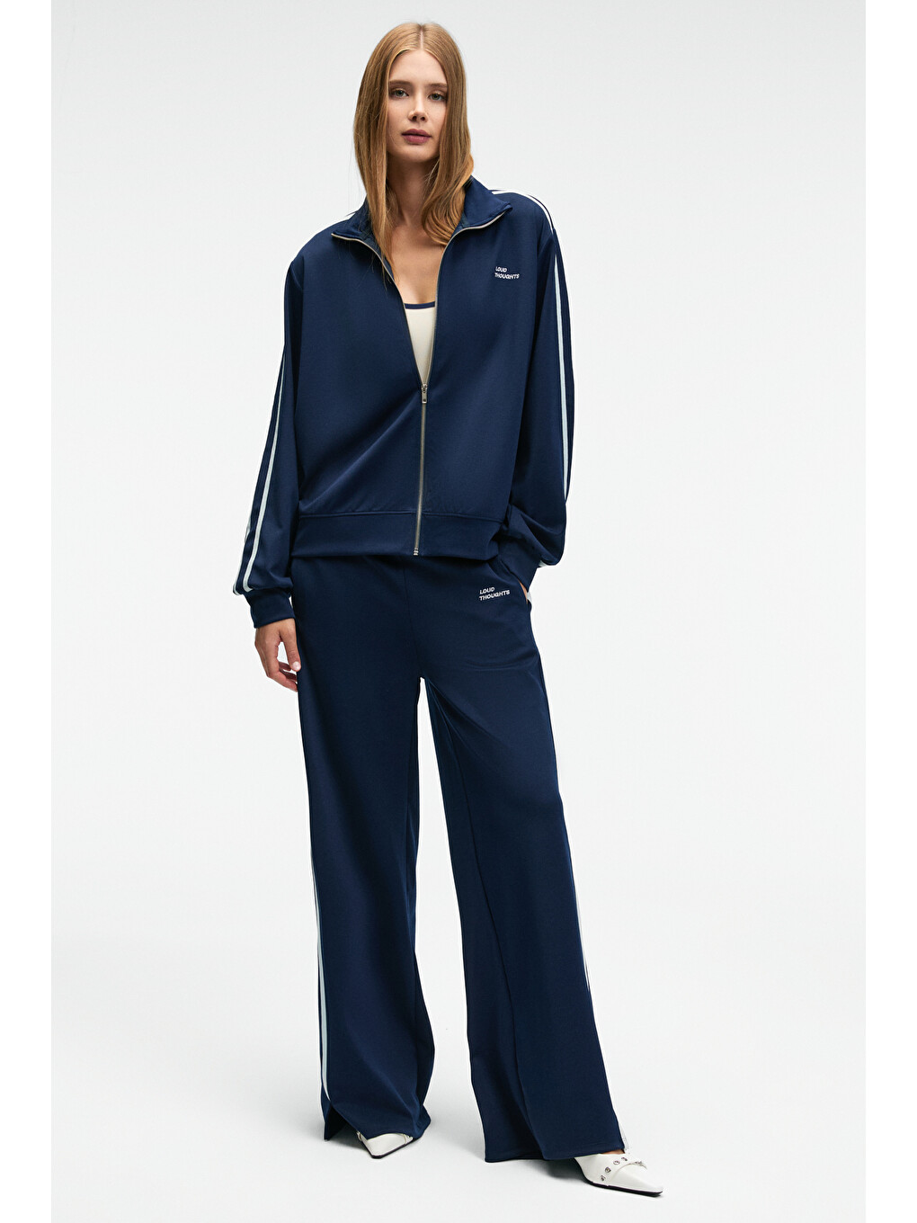 Zınnıe Kadın Regular Nakış Ve Yan Şerit Detaylı Metal Fermuarlı Dik Yaka Lacivert Sweatshirt-2