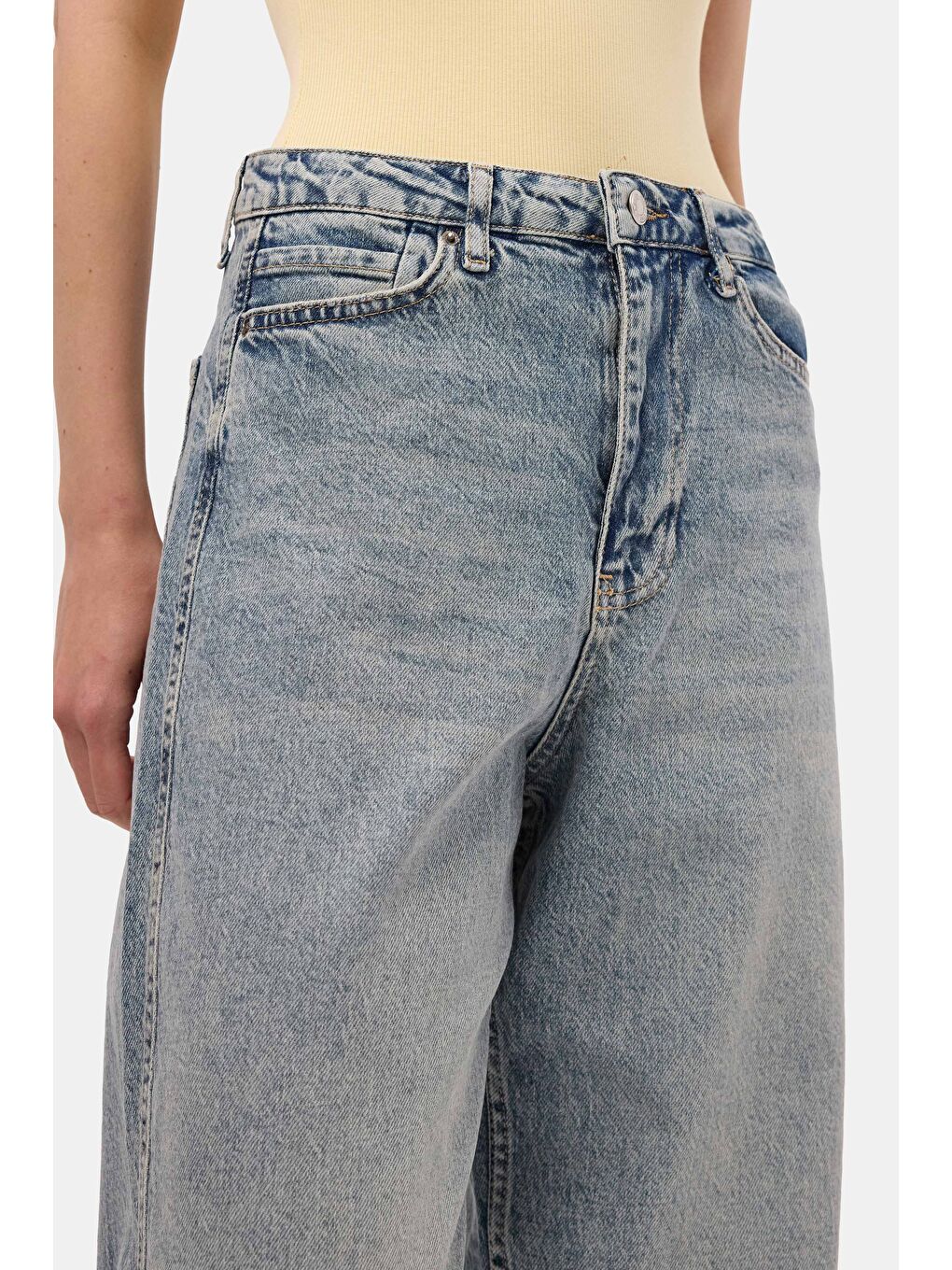 Mavi Kadın Jean Renk 4s6-32 Relax Fit Esnek Kumaş Denim Jean-1