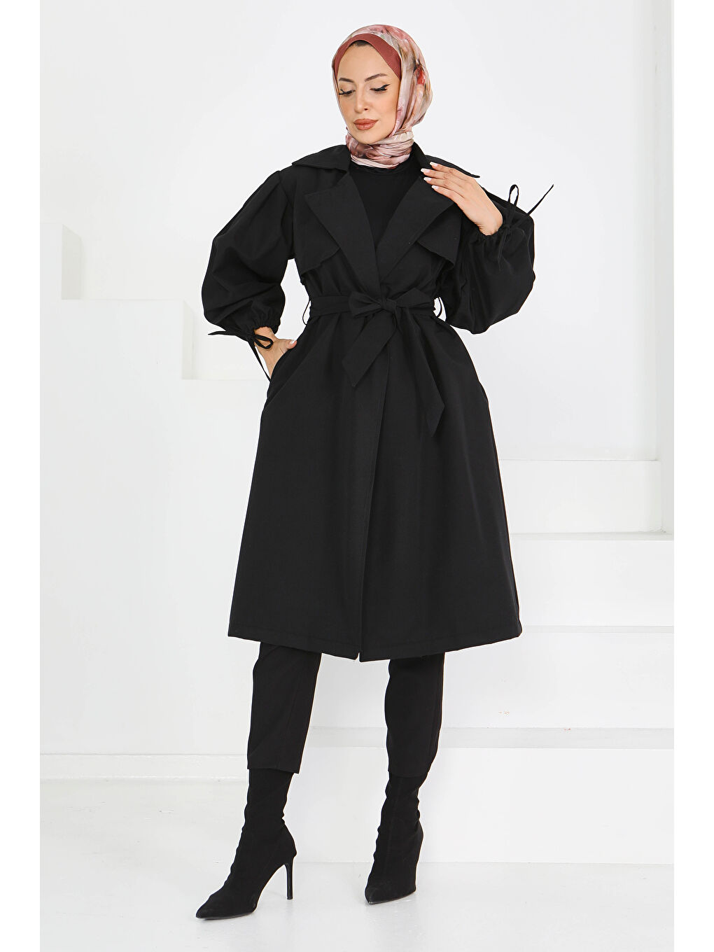 Kuşaklı Kol Ucu Bağcık Detaylı Miranda Trenç Siyah - 27604-1