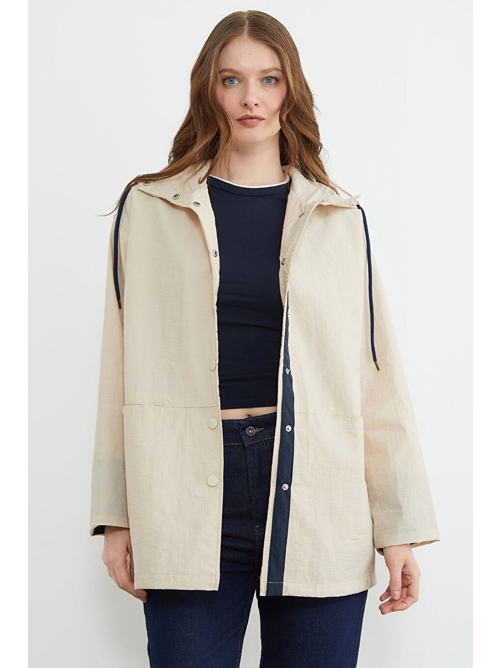 Bej Çıtçıtlı Kapüşonlu Paraşüt Kumaş Ceket-2