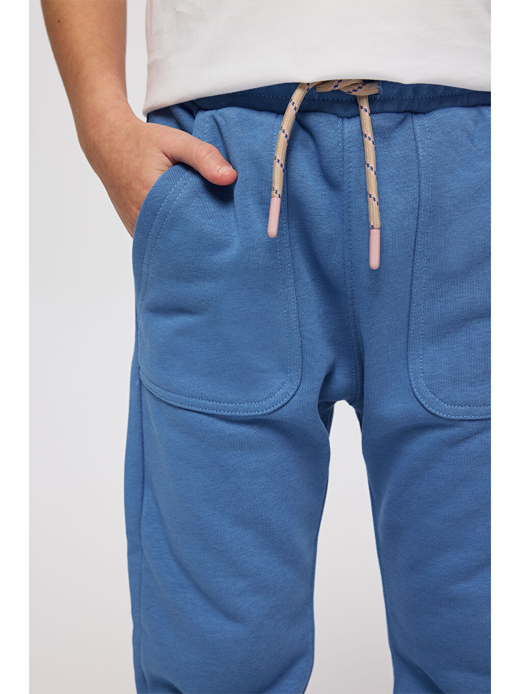 Erkek Çocuk Lastikli Paçası Ribanalı Mavi Eşofman Altı-3