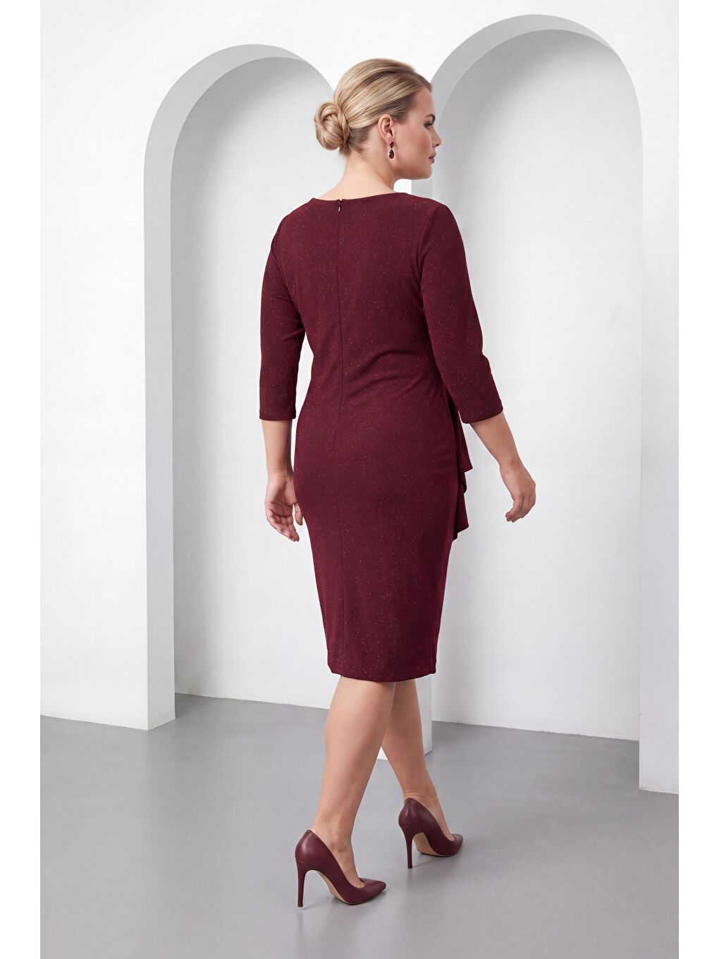 Kadın Bordo V Yaka Simli Midi Büyük Beden Abiye Elbise-5