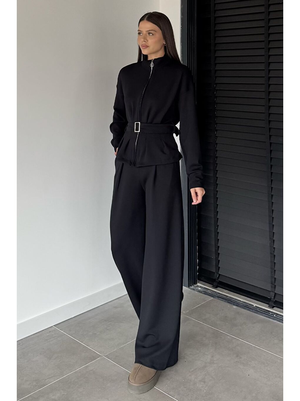 Siyah Kadın Kemer Detaylı Ceket Bel Lastikli Pantolon İkili Takım