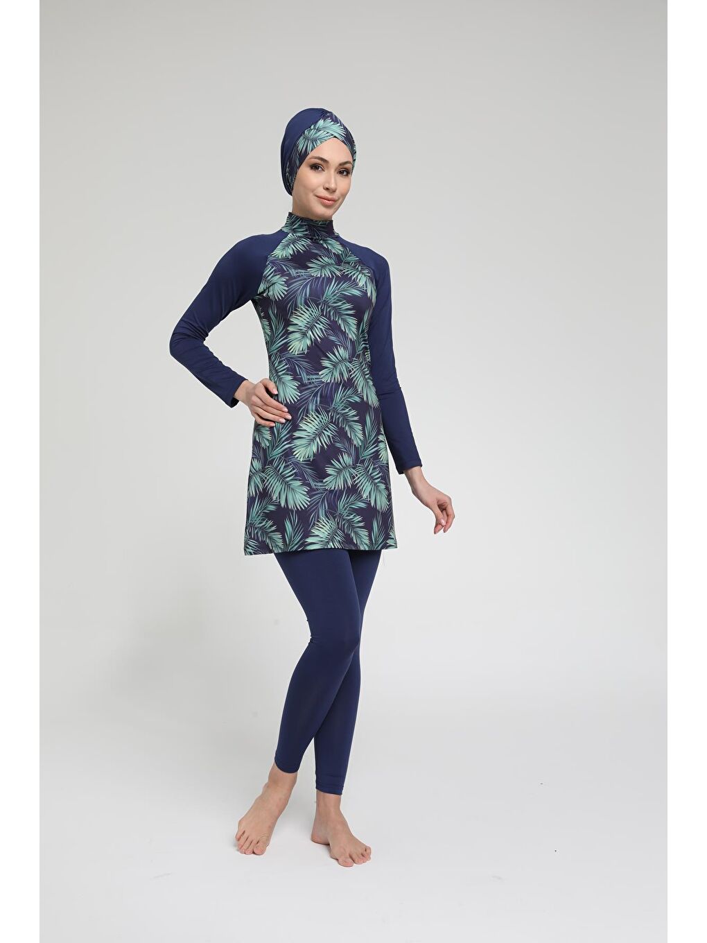 Lacivert Tropikal Desen Garnili Taytlı Kapalı Tesettür Mayo 22412242-2