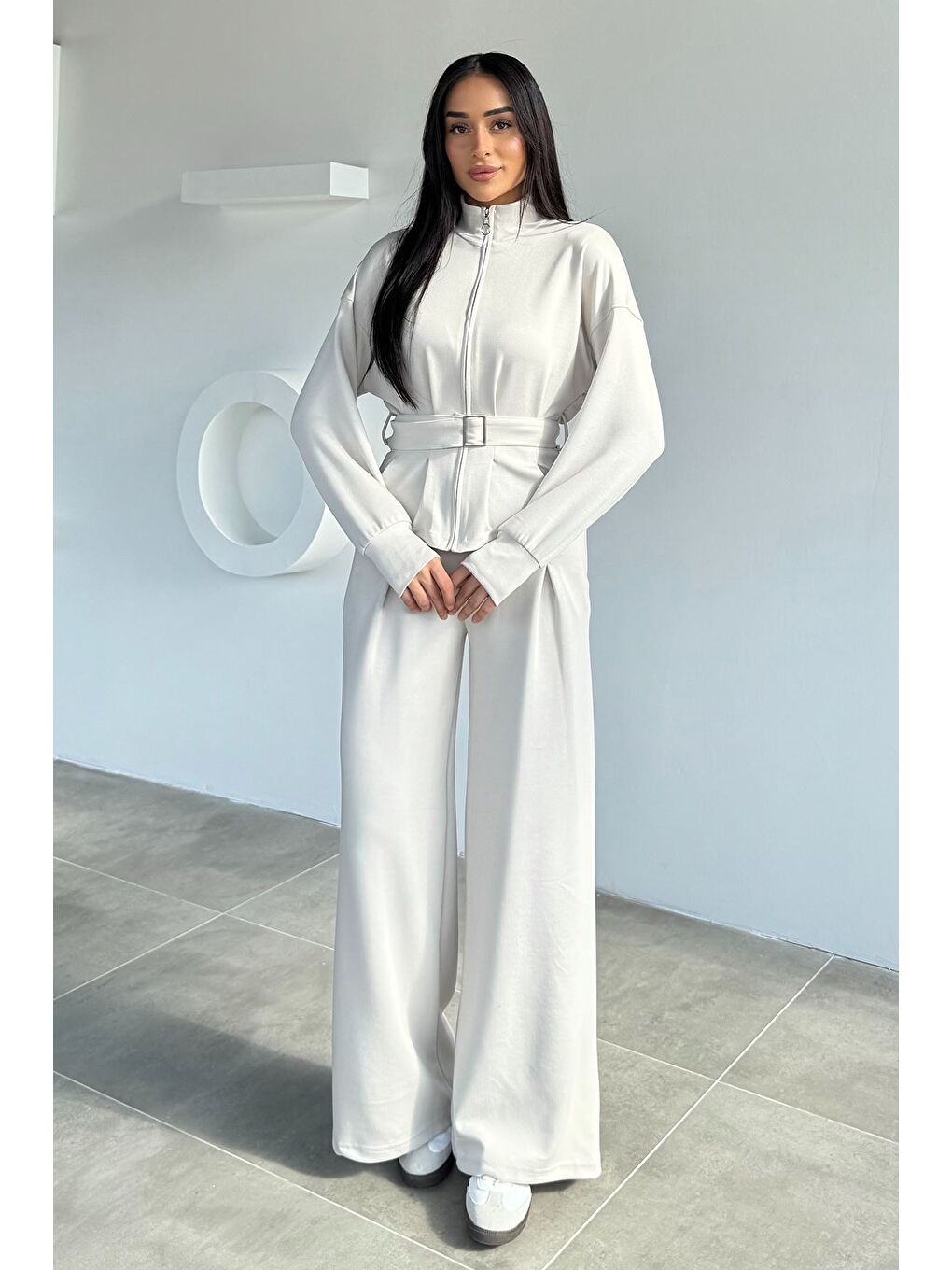 Bej Kadın Kemer Detaylı Ceket Bel Lastikli Pantolon İkili Takım-1