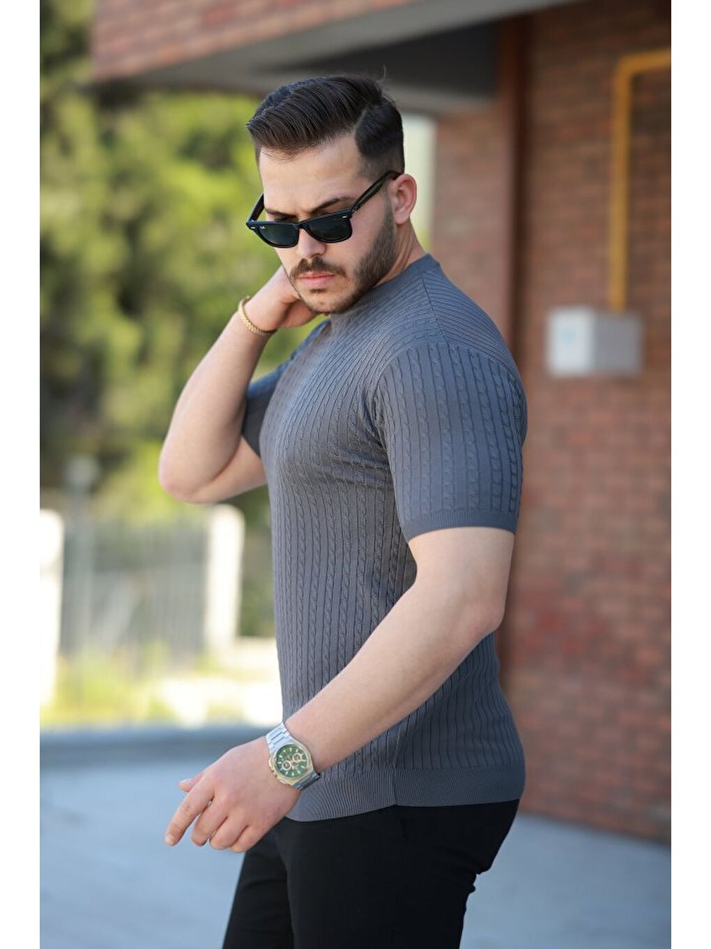 Gri Erkek Bisiklet Yaka örgü Desenli Kısa örme Triko Kısa Kollu T-shirt-1