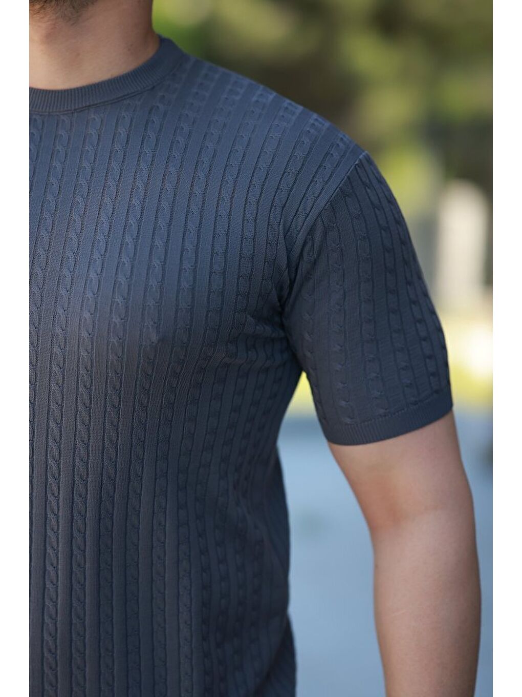 Gri Erkek Bisiklet Yaka örgü Desenli Kısa örme Triko Kısa Kollu T-shirt-2