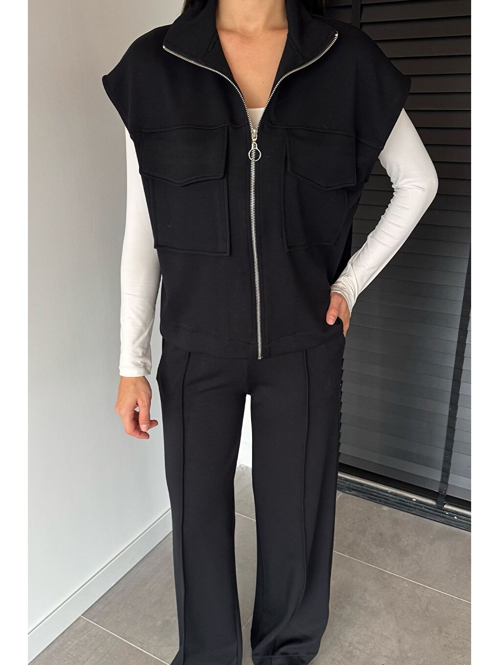 Siyah Kadın Çift Cepli Yelek Bel Lastikli Çimalı Palazzo Pantolon İkili Takım-1