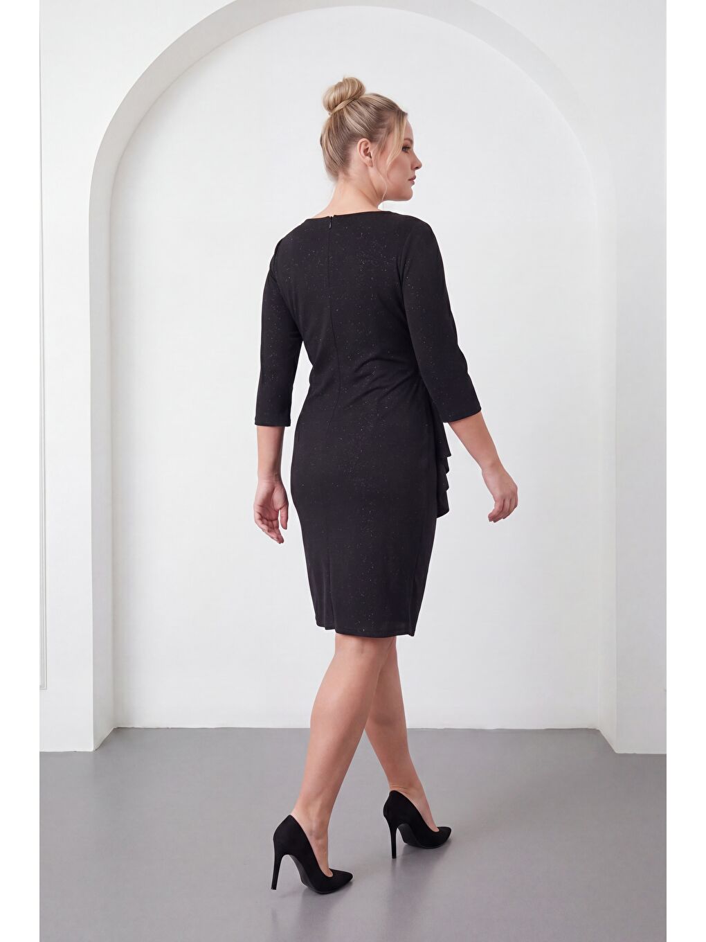 Kadın Siyah V Yaka Simli Midi Büyük Beden Abiye Elbise-5