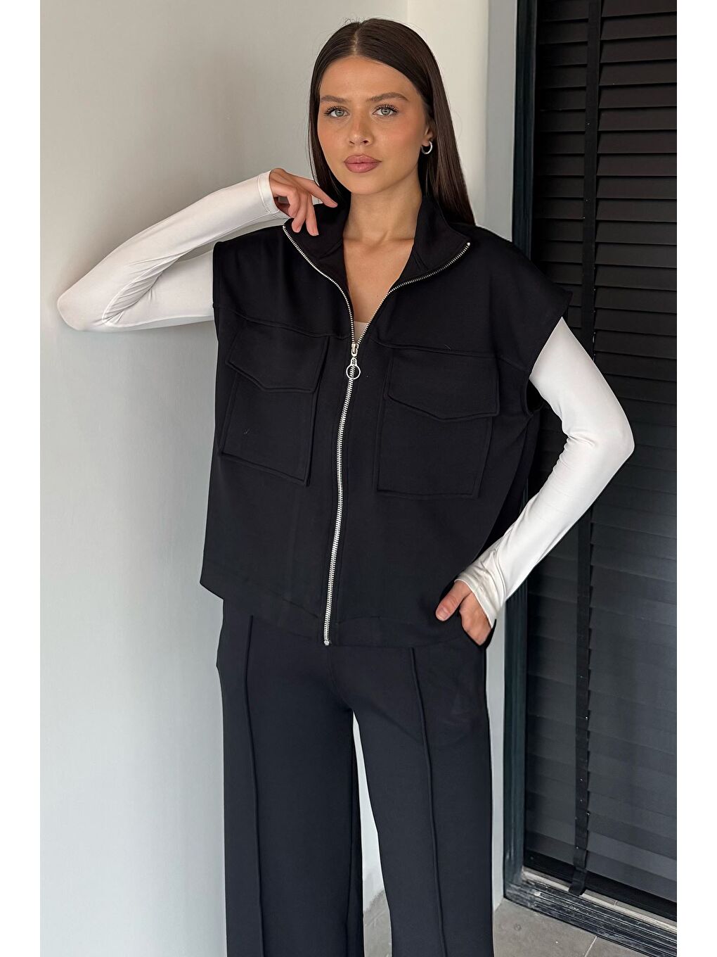 Siyah Kadın Çift Cepli Yelek Bel Lastikli Çimalı Palazzo Pantolon İkili Takım-2