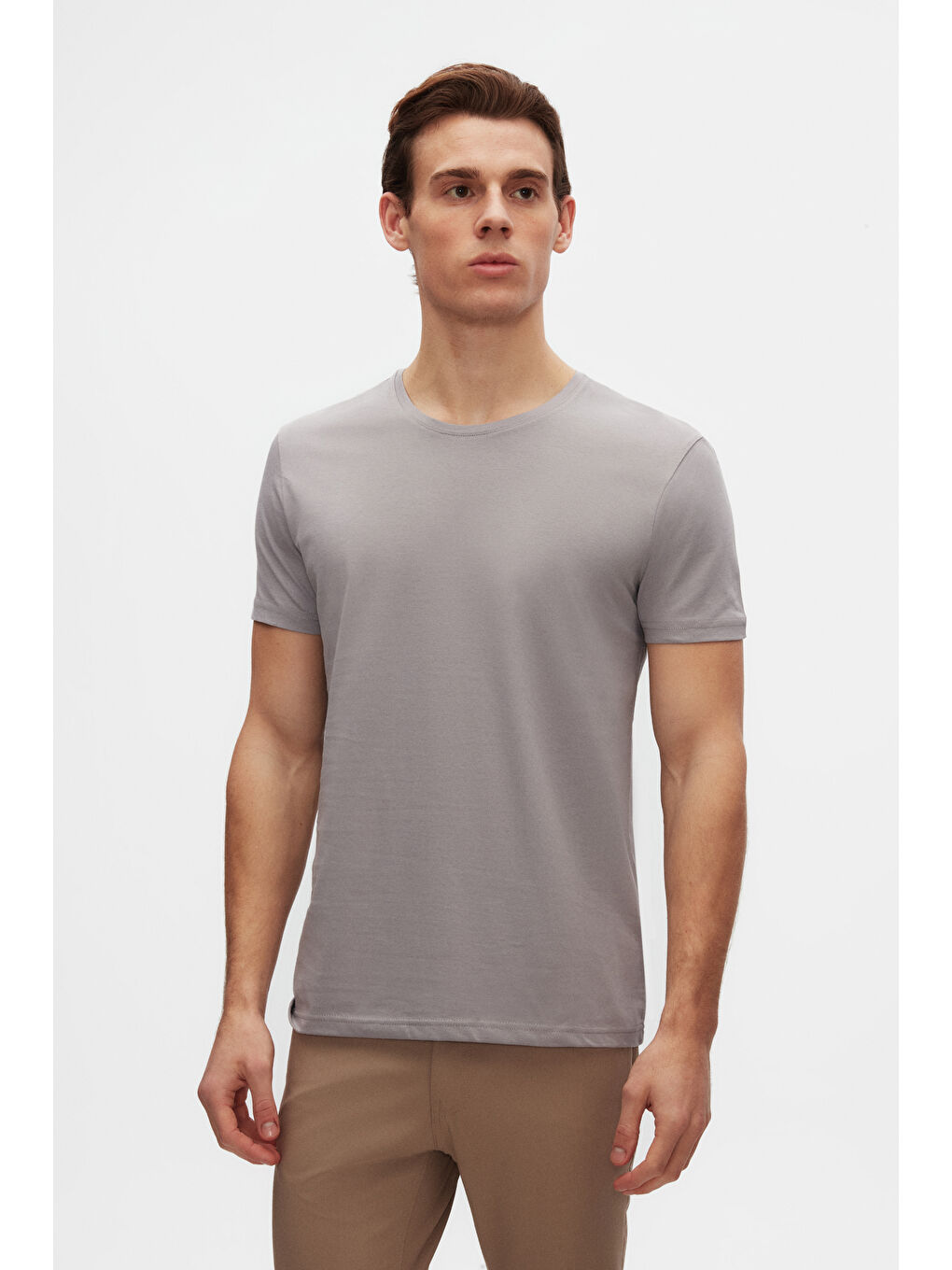 Slim Fit Gri Bisiklet Yaka %100 Pamuklu Nefes Alabilen T-Shirt