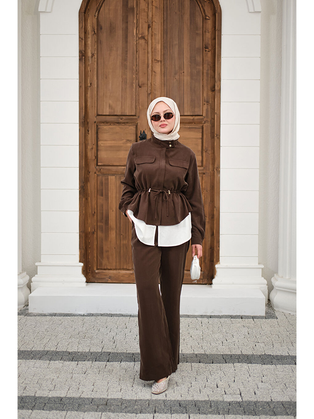 Kadın Çift Cep Detaylı Gizli Düğmeli Parçalı Takım Kahverengi