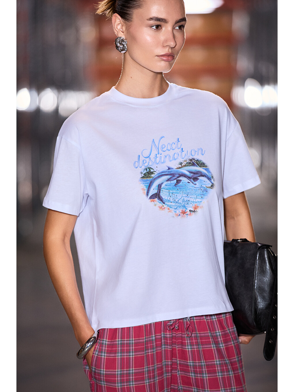 Larana Kadın Yumuşak Kumaşlı %100 Organik Pamuklu Yuvarlak Yakalı Baskı Detaylı Beyaz T-shirt-1