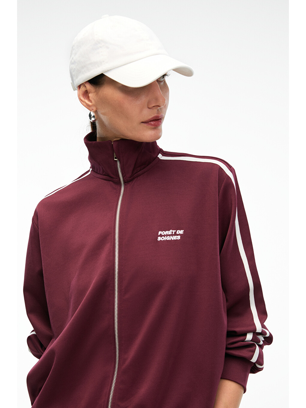 Zınnıe Kadın Regular Nakış Ve Yan Şerit Detaylı Metal Fermuarlı Dik Yaka Bordo Sweatshirt-4