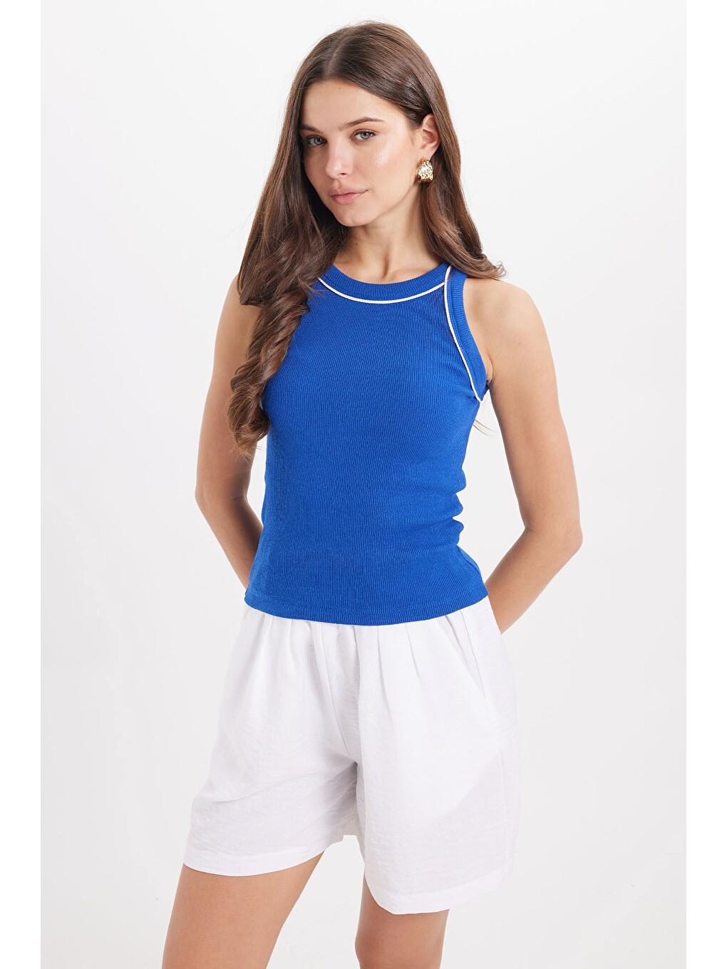 Kadın Slim Fit Dar Kesim Pamuklu Askılı Bisiklet Yaka Biyeli Saks Mavi Crop Atlet