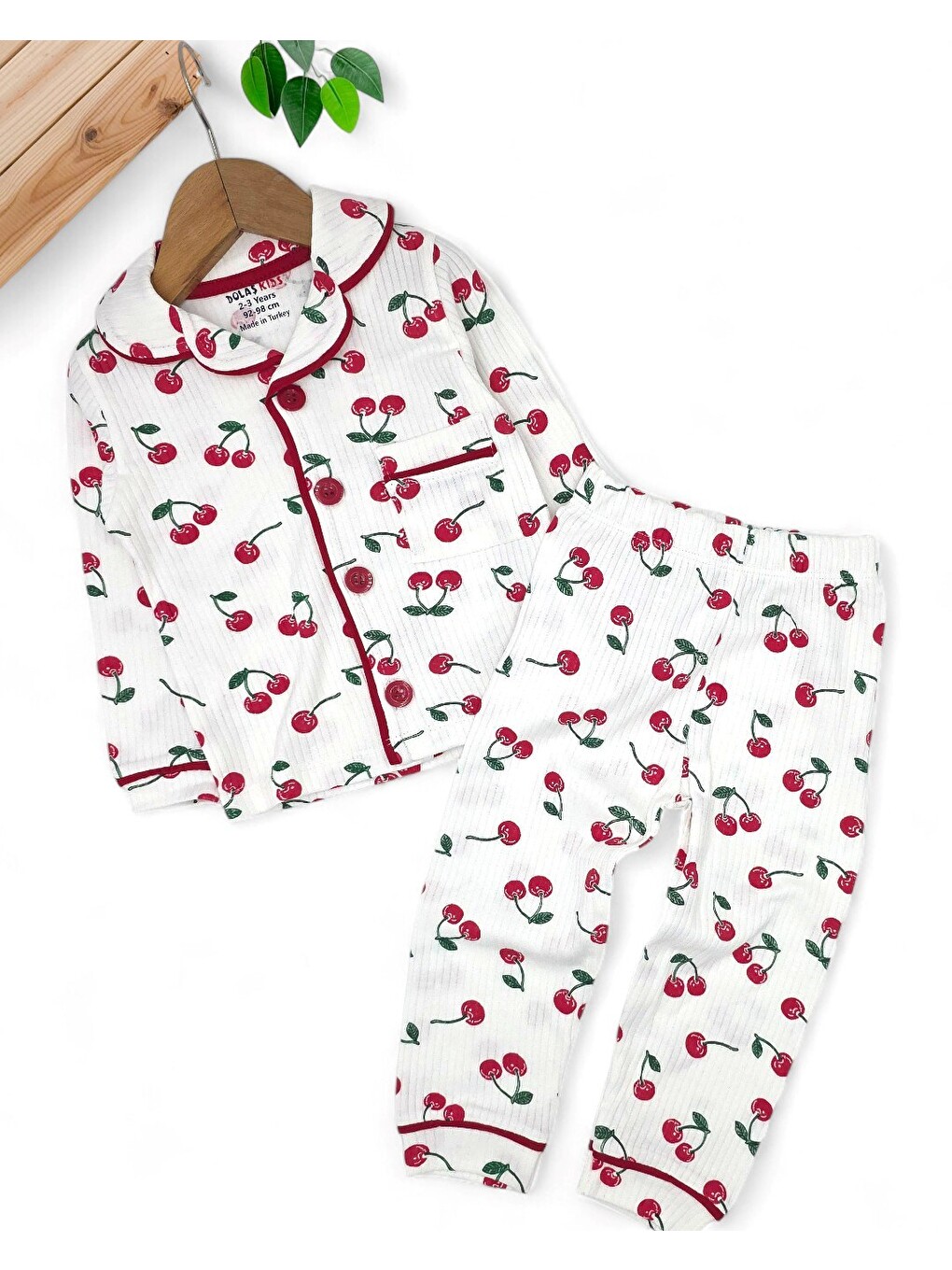 Ekru Kız Çocuk Kiraz Baskılı Kruvaze Yakalı, Fitilli Mevsimlik Gecelik Pijama Takımı 2-6 Yaş-3