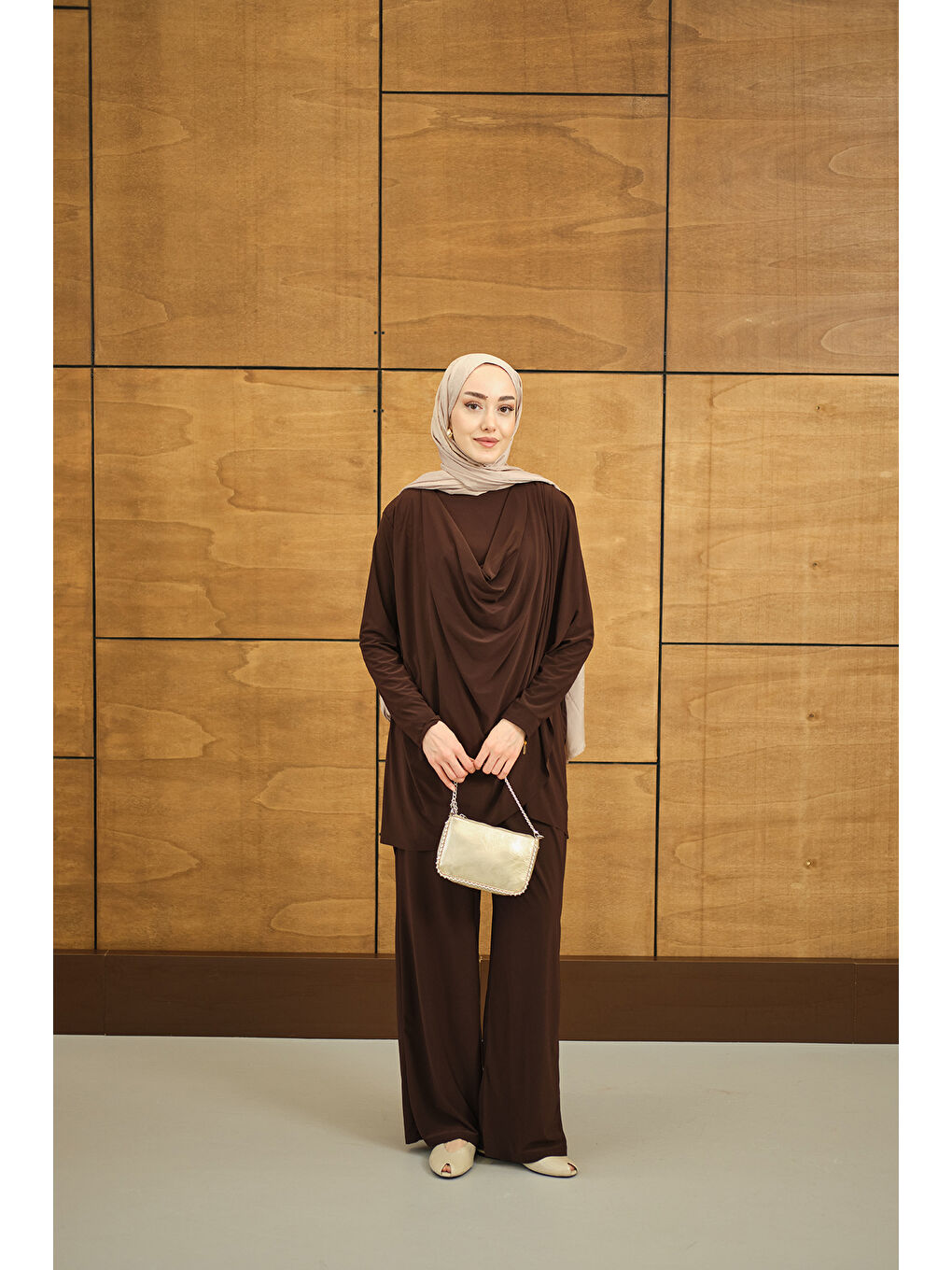 Kahverengi Kadın Regular Sıfır Yaka Arka Kesik Detay Takım Acı Kahve-2