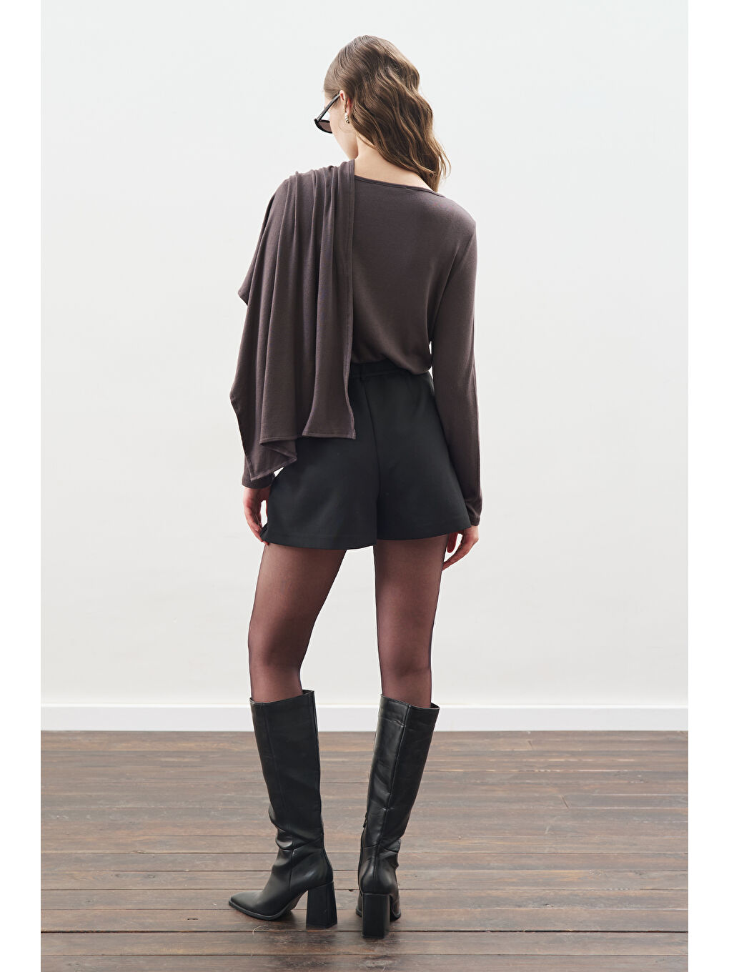 Şal Detaylı Dökümlü Bluz Antrasit-4